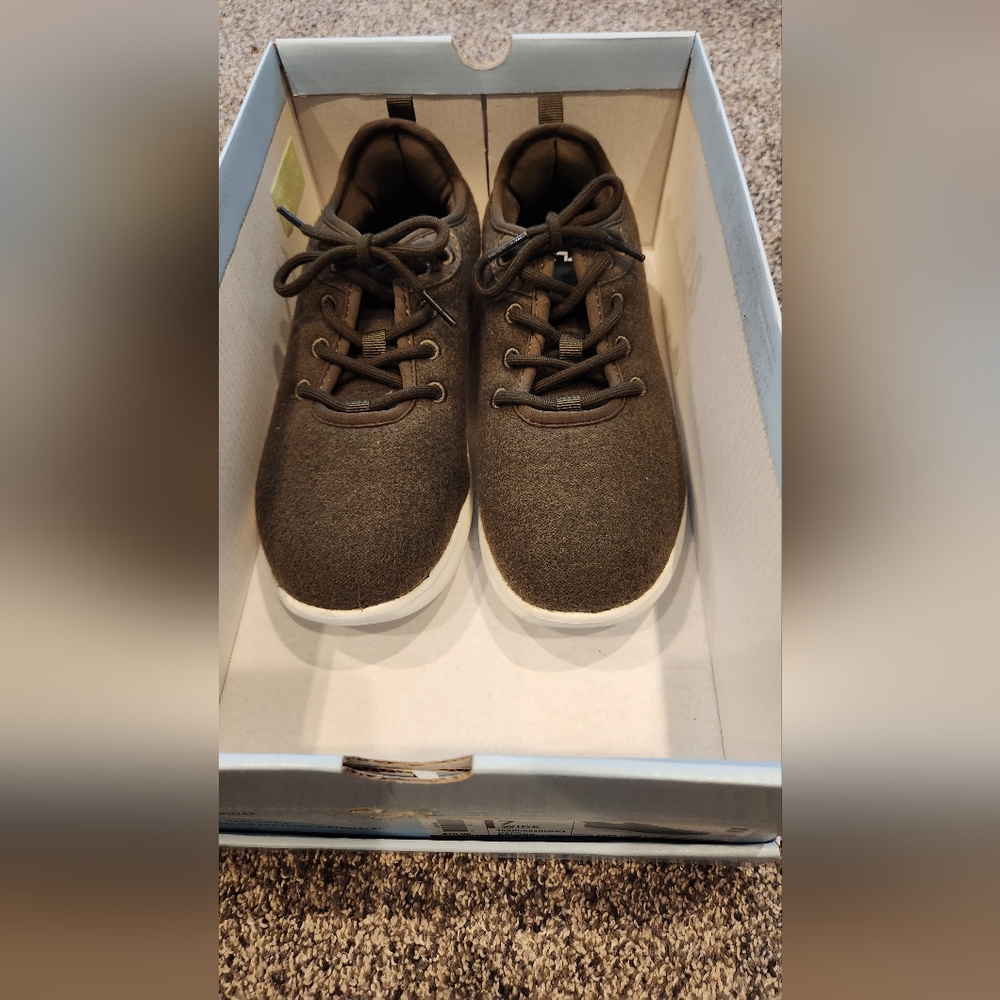 Womens FLX sz 7W training shoes